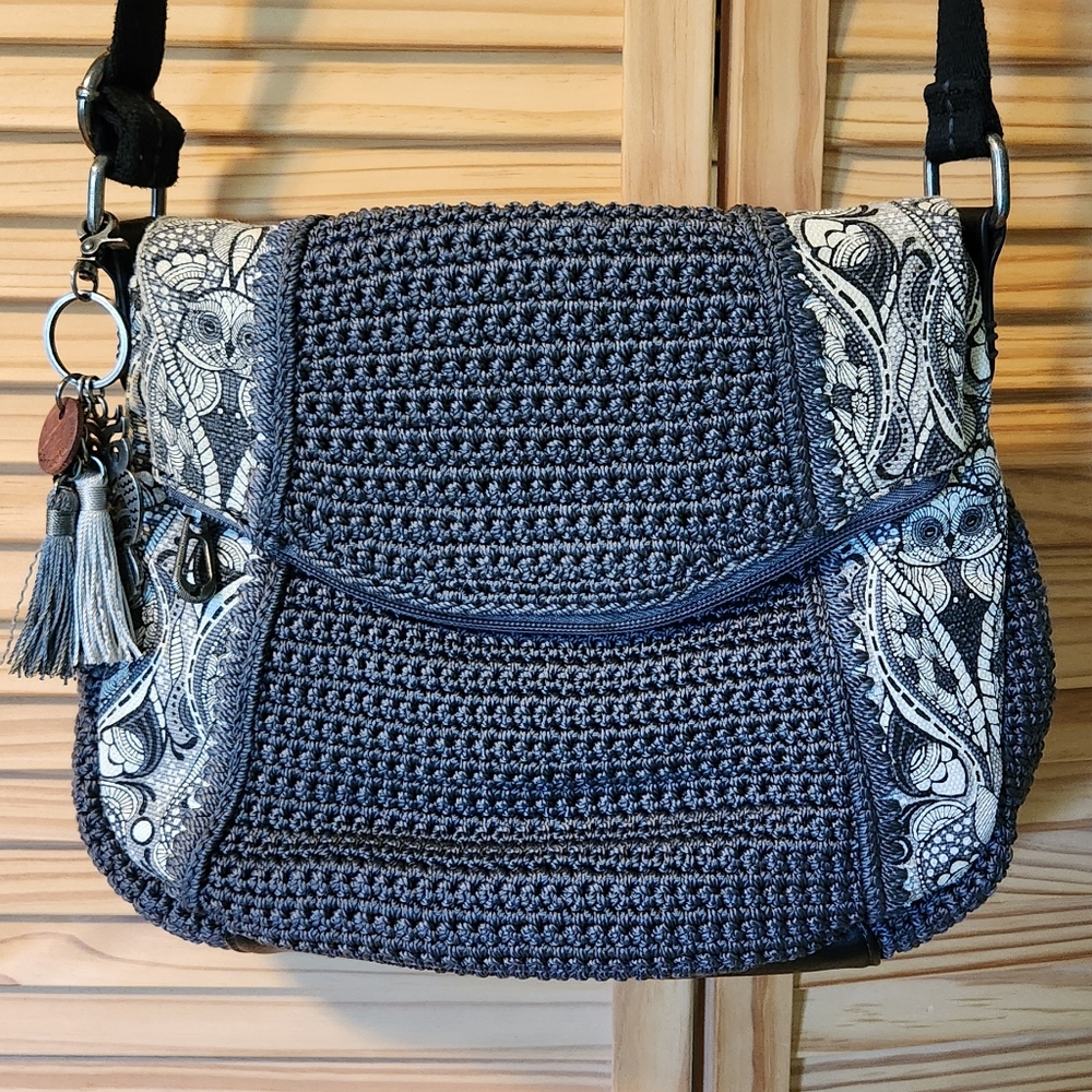 Sakroots Artist Circle Foldover Crossbody - Style# 106495 with matching wallet